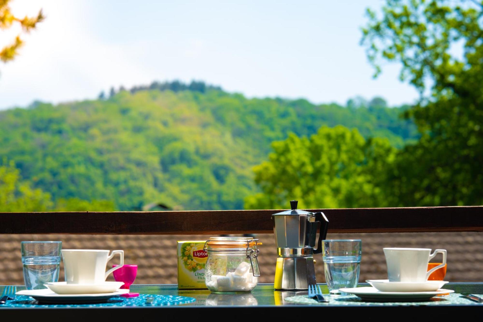 Laissez-Vous Enchanter Par La Vallee De La Meuse Hastiere-par-dela Exterior foto